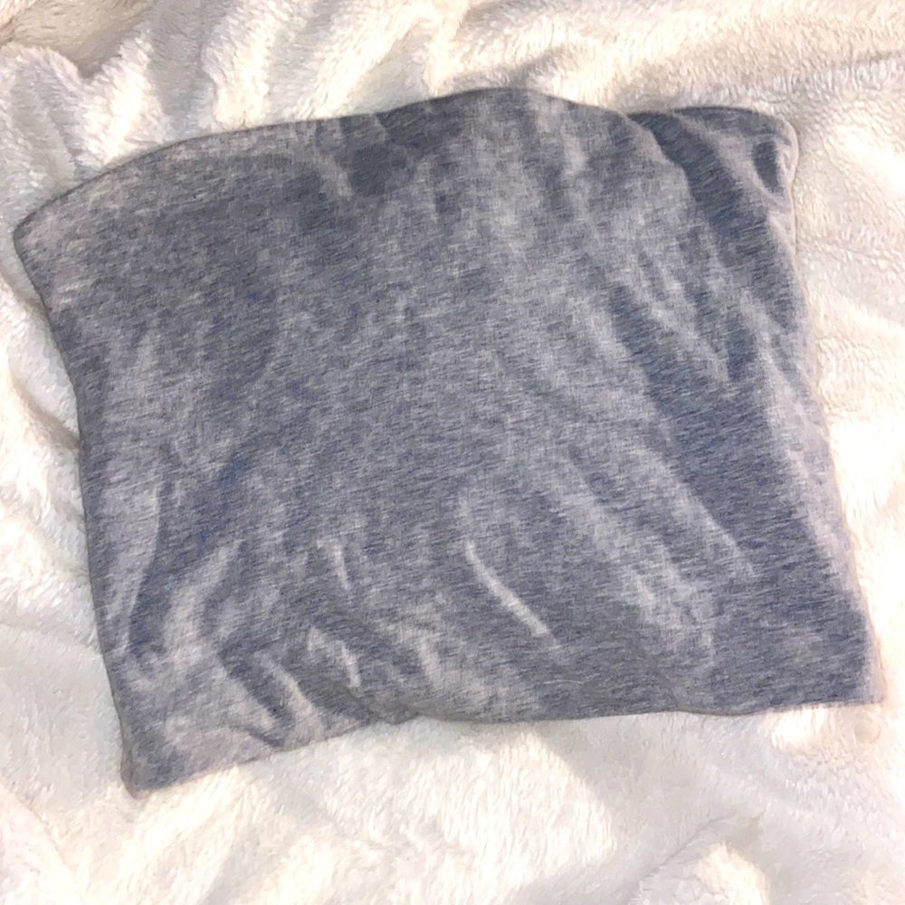 brandy melville grey tube top🥰